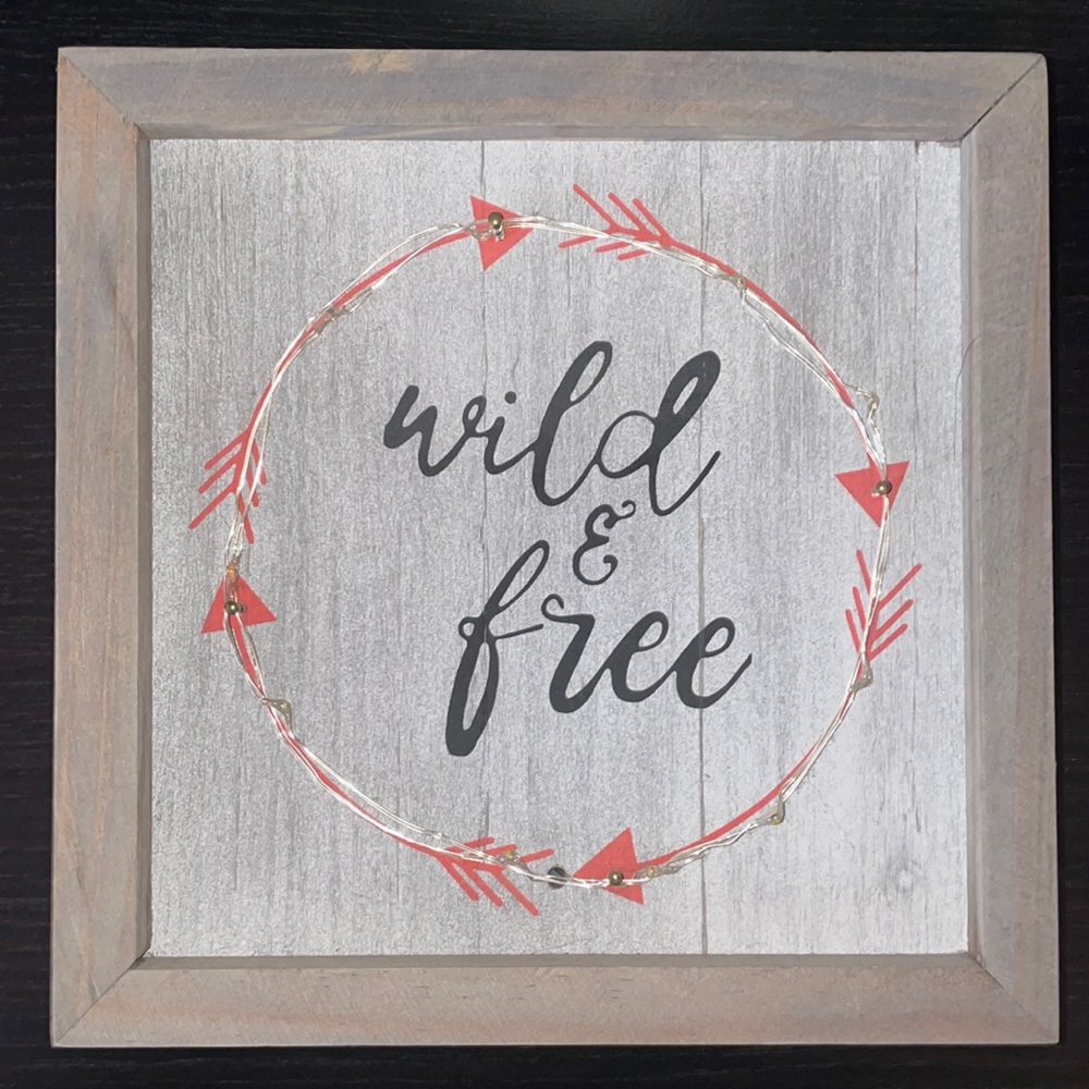 Light up wooden home decor!